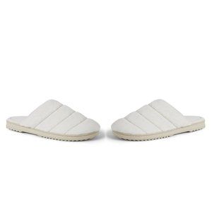 🔴 FINAL MARK ⬇️ - Cozy Mountain House Slippers in Off White Color -Women's Sz L